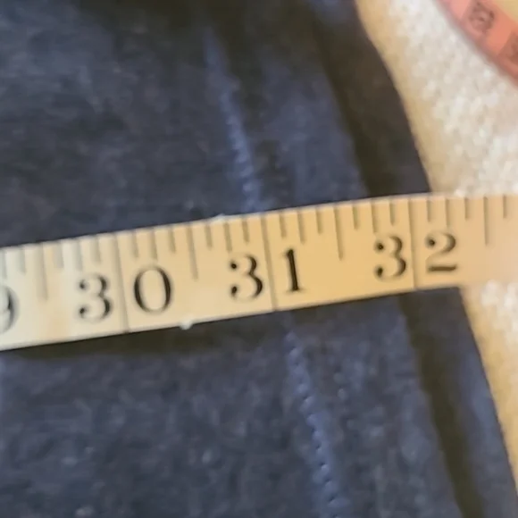 Vera Bradley LS. Prairie floral on Navy Heather size women's 2XL. (#1118)) - Picture 9 of 13